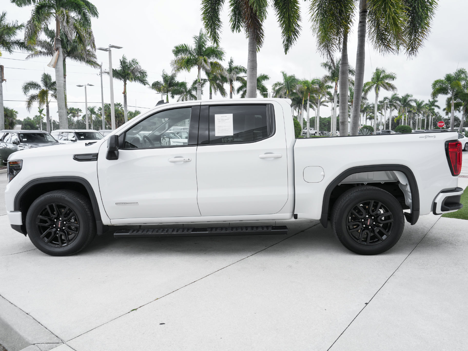 Used 2024 GMC Sierra 1500 Elevation AWD/4WD image 20