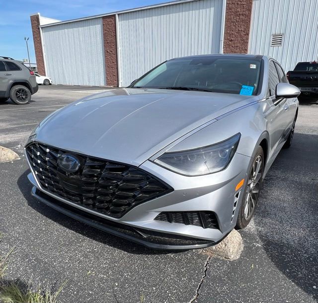 Used 2020 Hyundai Sonata Limited FWD image 3