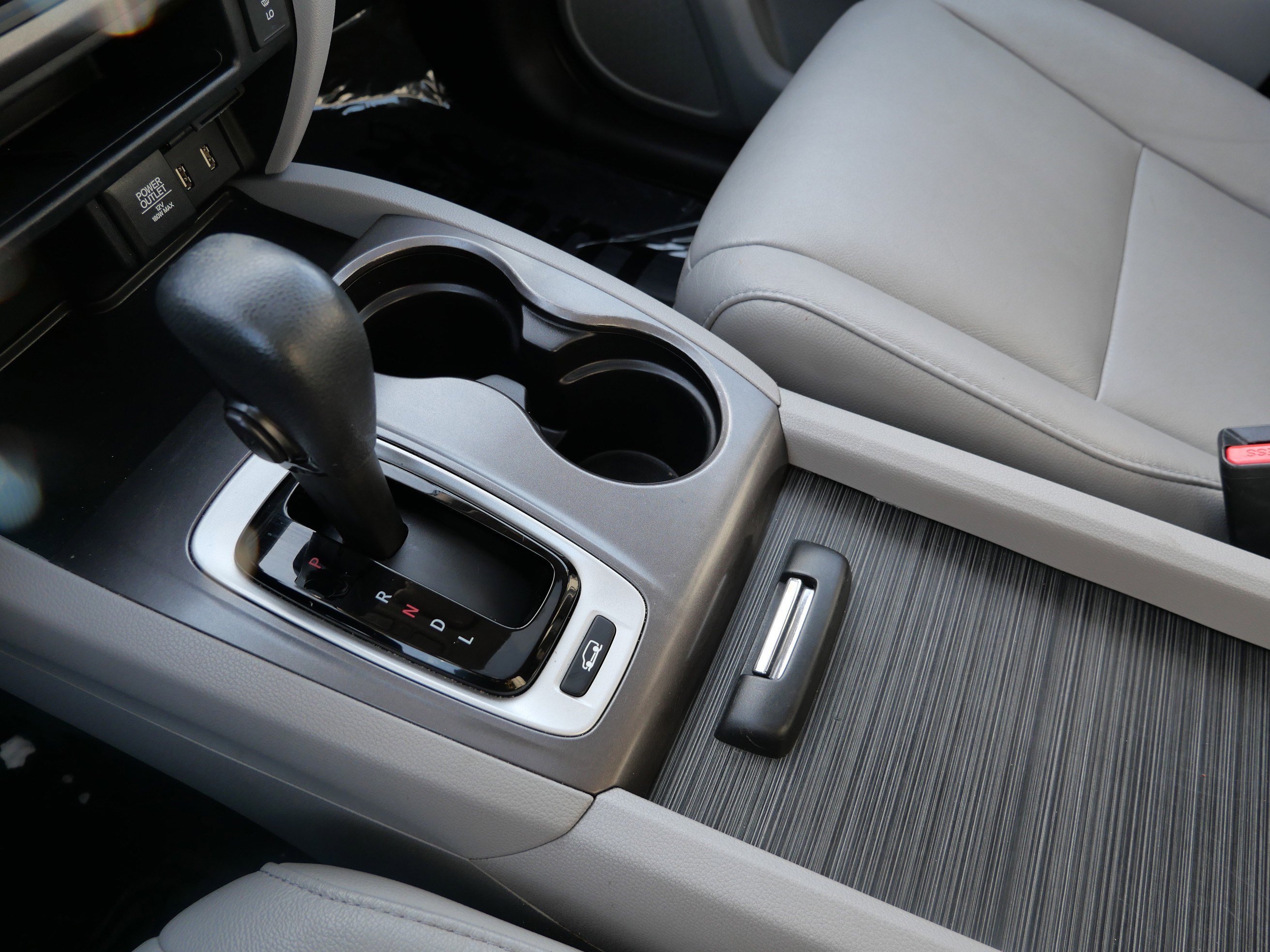 Used 2017 Honda Pilot EX-L image 32