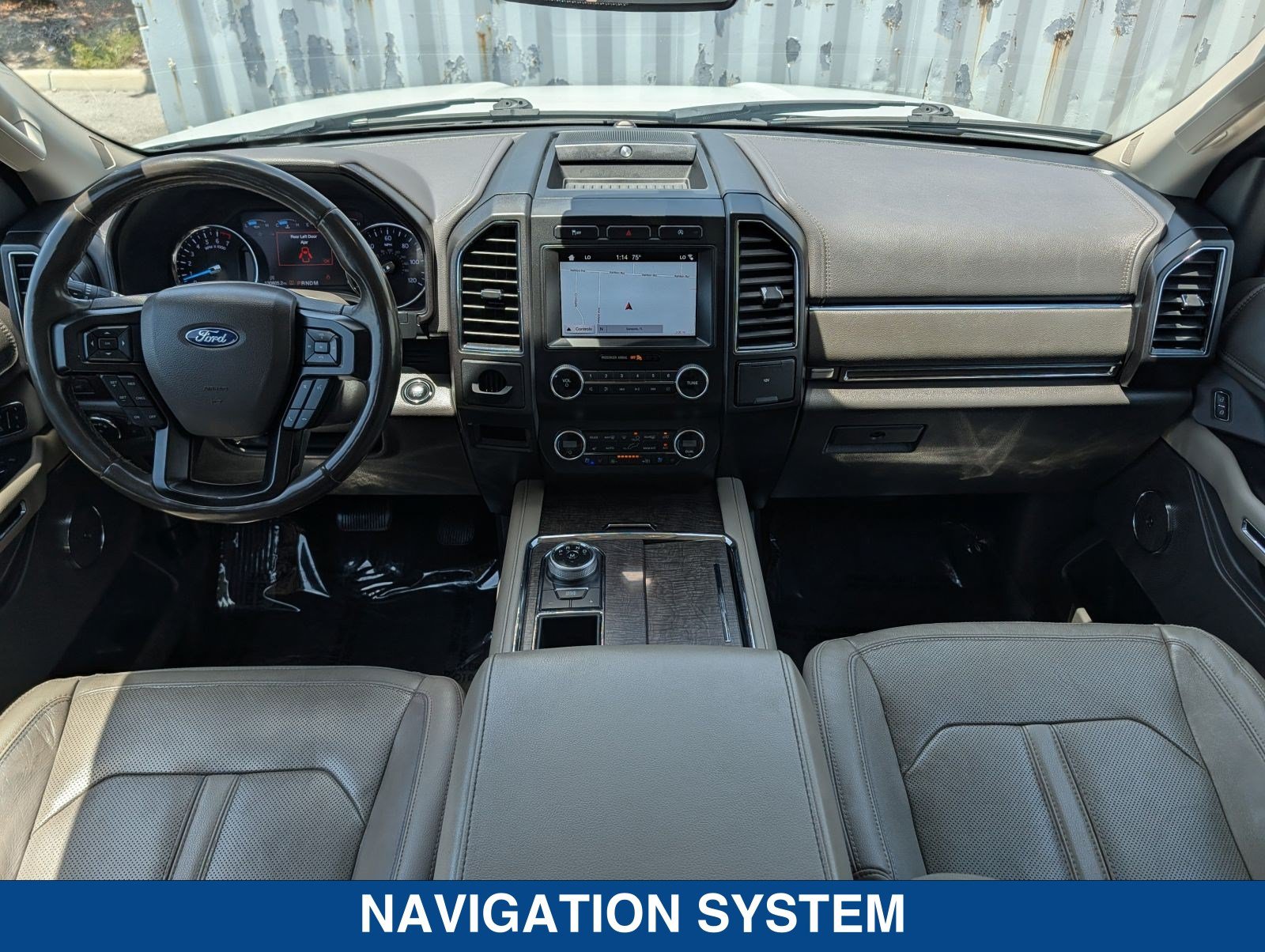 Used 2019 Ford Expedition Limited RWD image 17