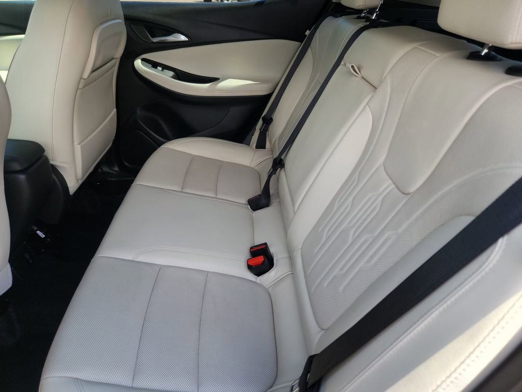 Used 2024 Buick Encore GX Avenir w/ Avenir Technology Package image 11