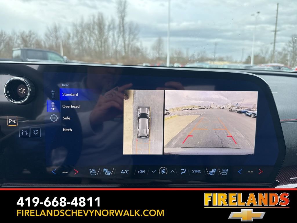 New 2026 Chevrolet Traverse RS w/ LPO, Floor Liner Package image 38