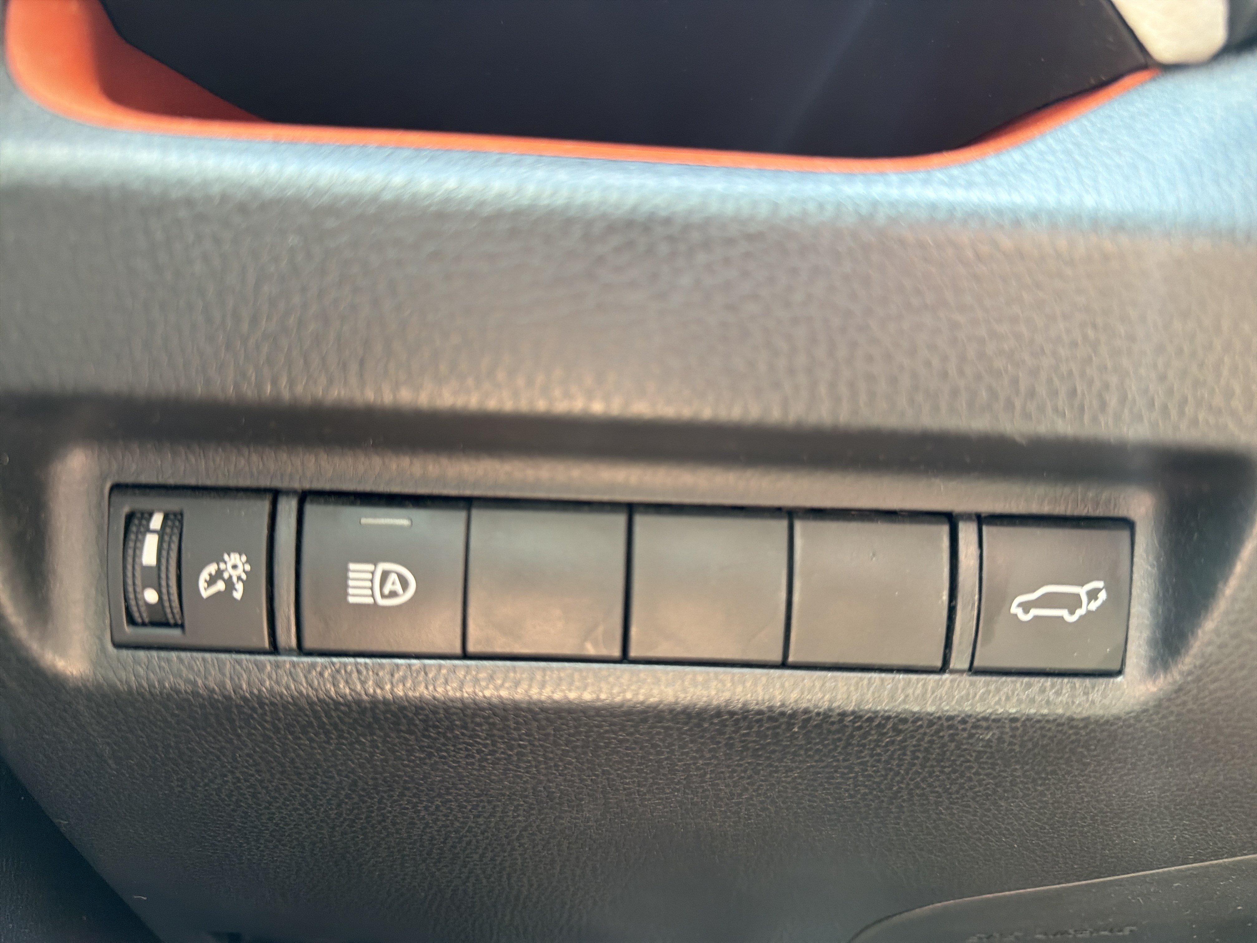 Used 2019 Toyota RAV4 Adventure AWD/4WD image 24