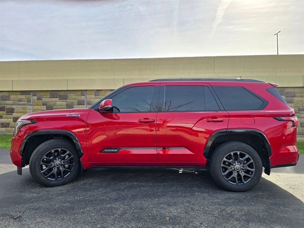Used 2023 Toyota Sequoia Platinum AWD/4WD image 42