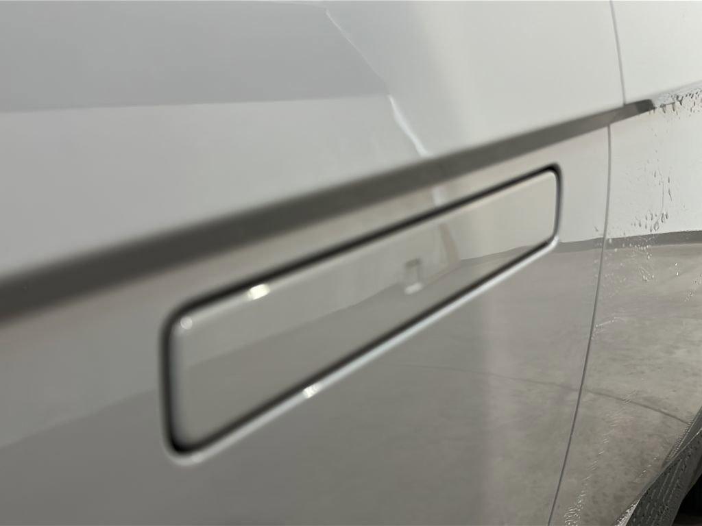 New 2026 Hyundai Ioniq 5 SE AWD/4WD image 10