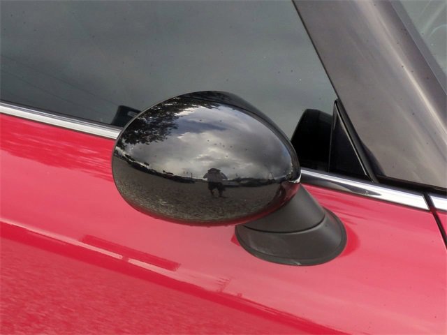 Used 2014 MINI Cooper 2-Door Hardtop image 12