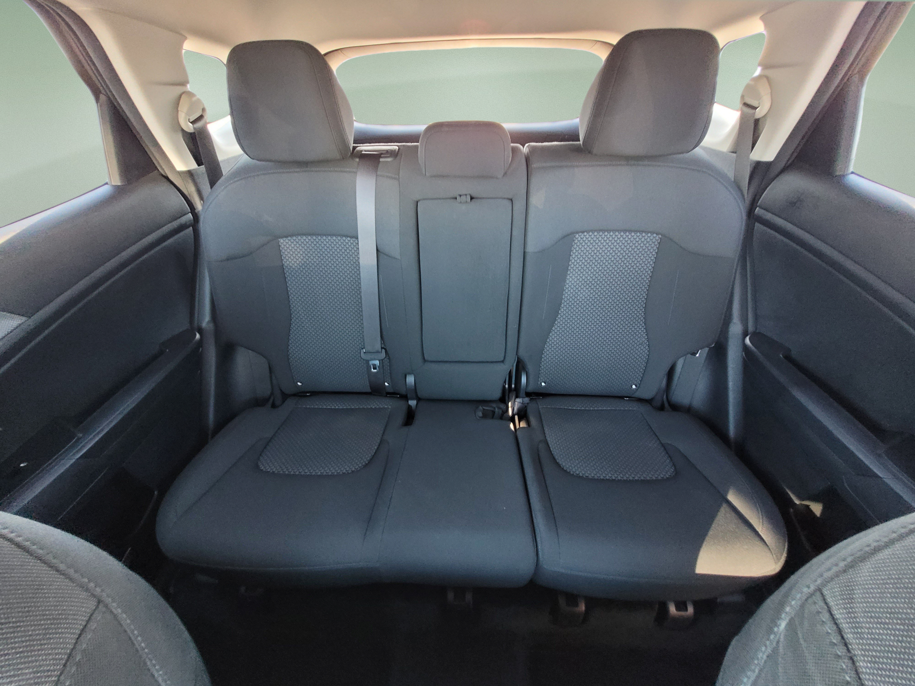 Used 2023 Kia Sportage LX AWD/4WD image 18