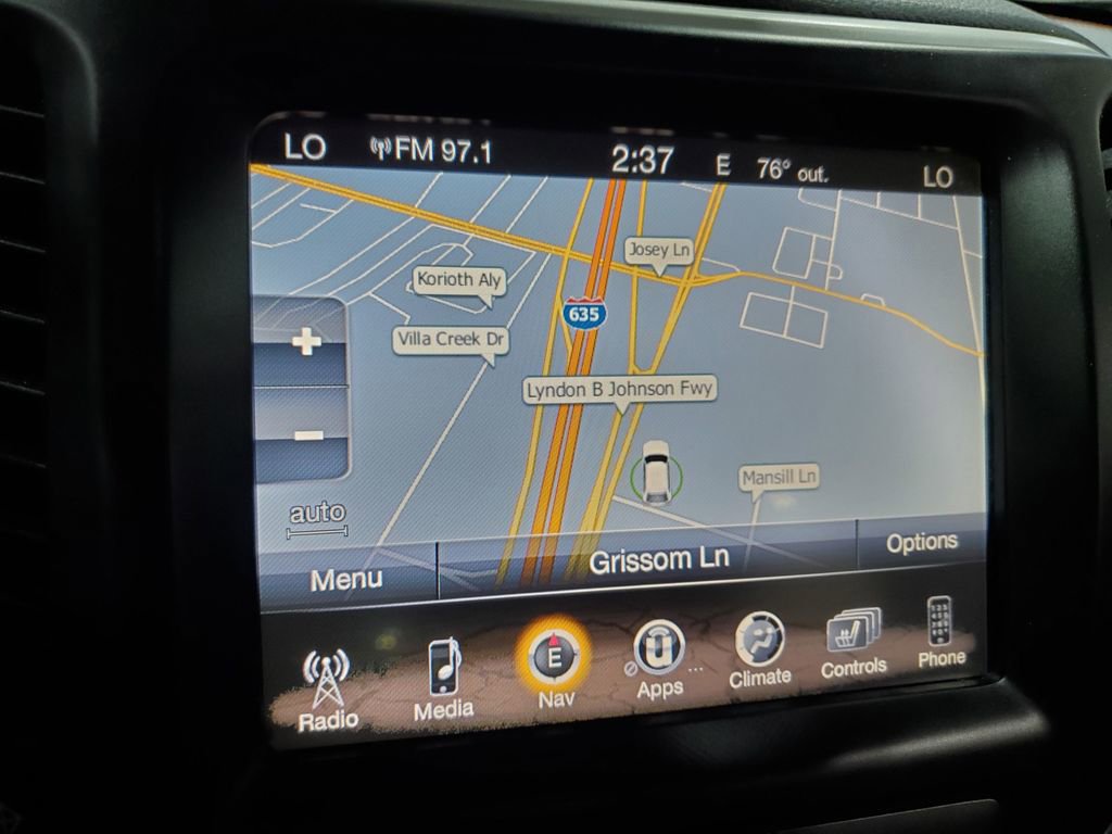 Used 2015 Jeep Cherokee Trailhawk w/ Comfort/Convenience Group image 32