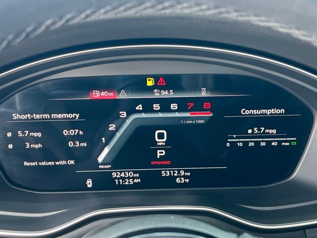 Used 2022 Audi A4 2.0T Premium Plus AWD/4WD image 15