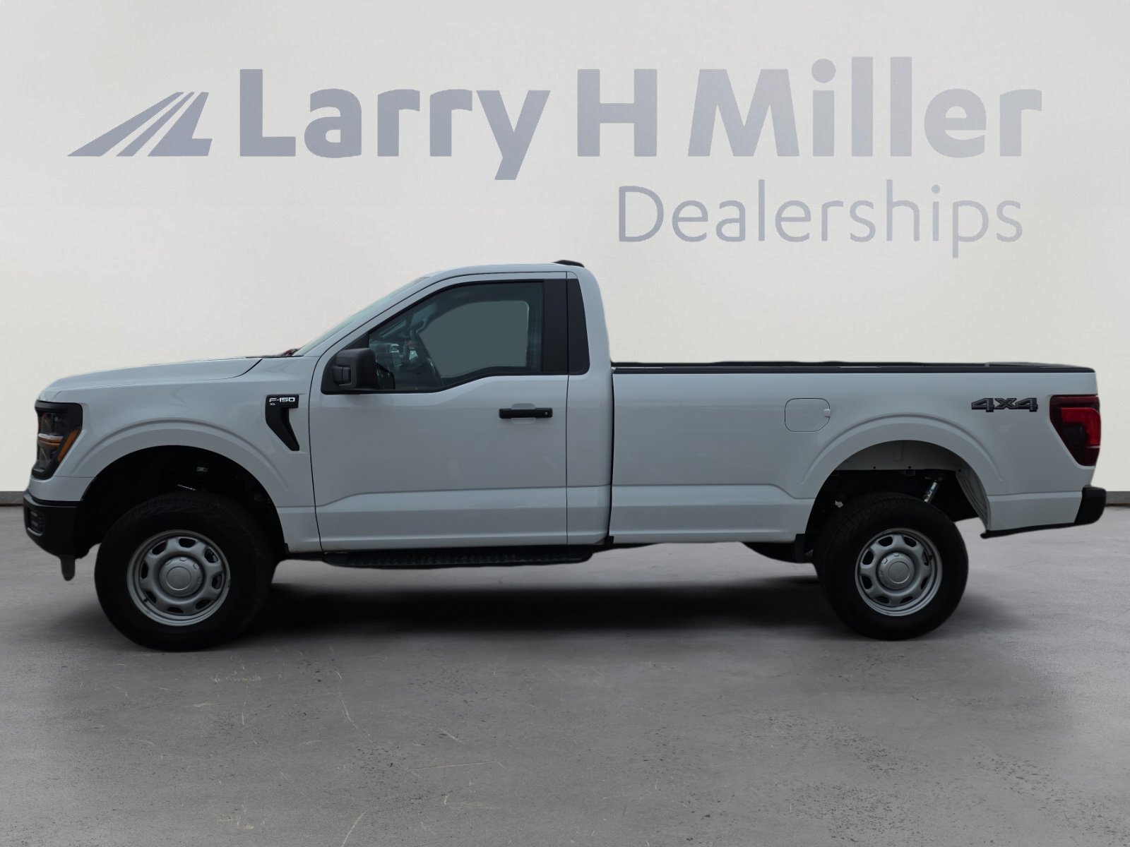 Used 2024 Ford F150 XL image 2