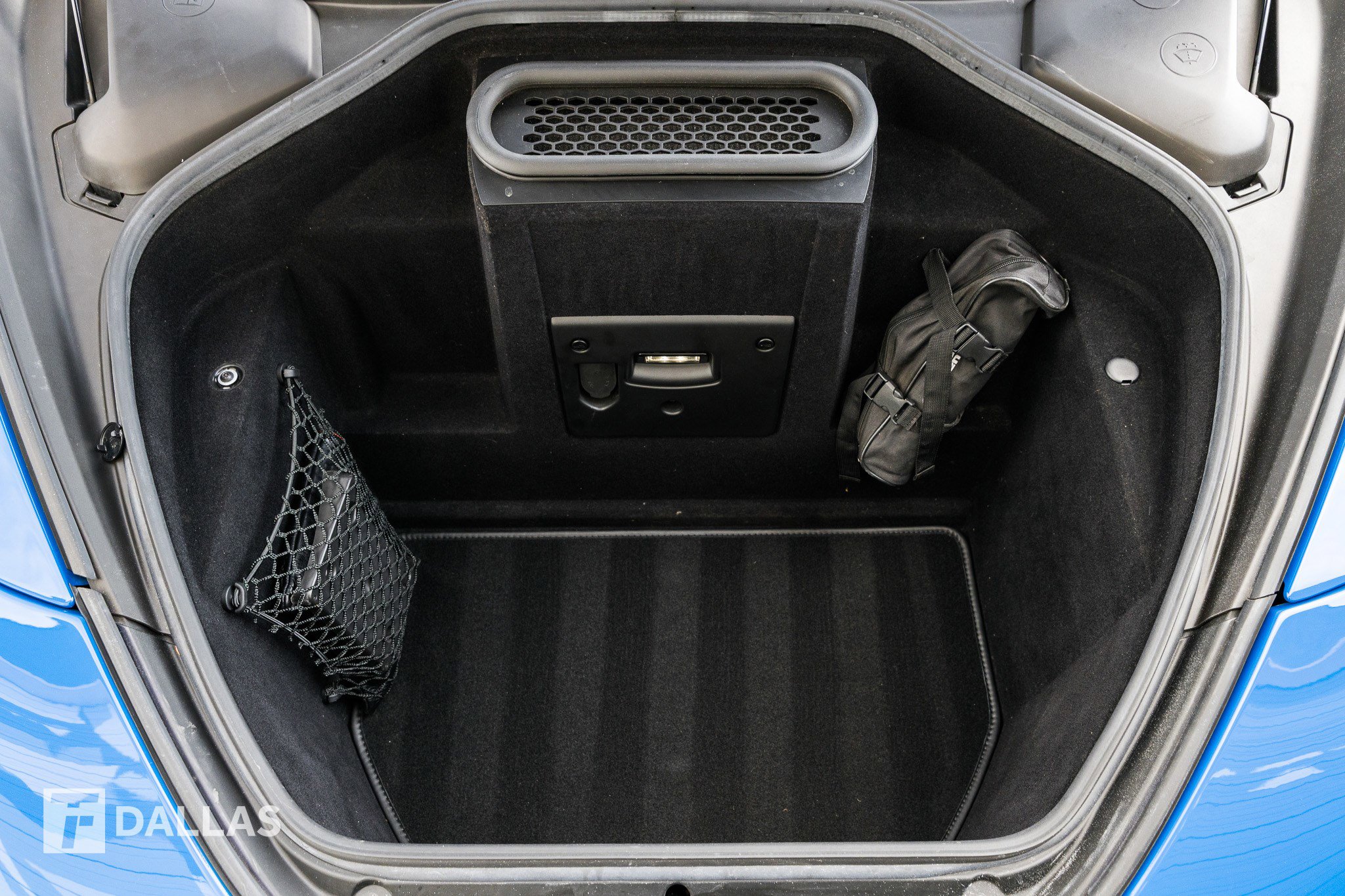 Used 2018 McLaren 720S image 37