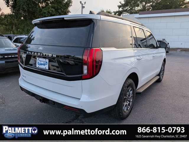 Used 2025 Ford Expedition Active RWD image 4