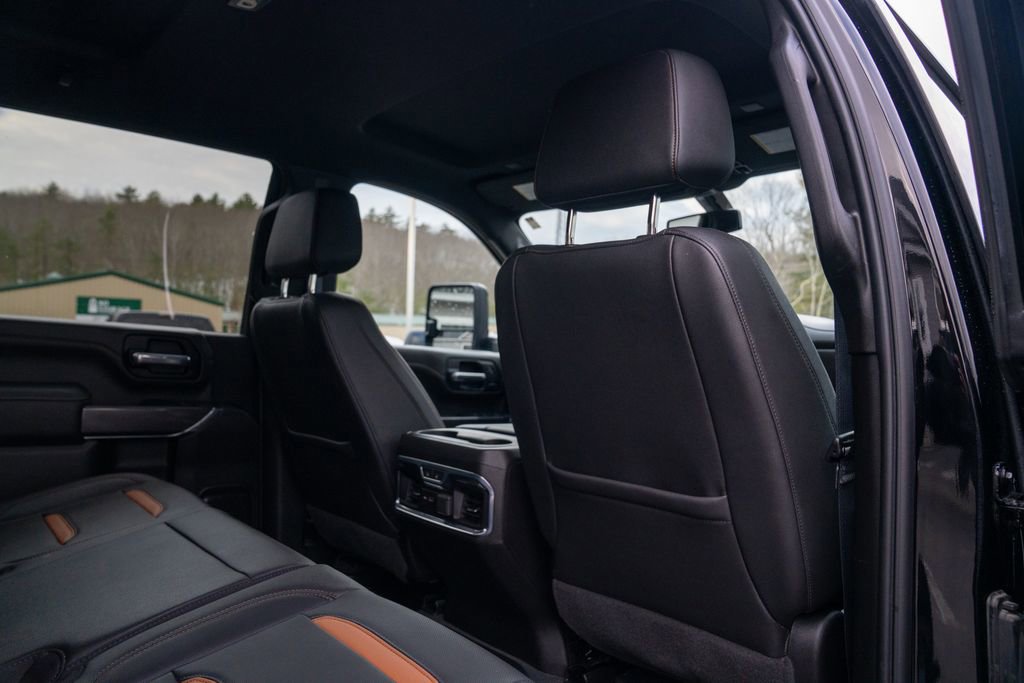 Used 2022 GMC Sierra 2500 AT4 w/ Gooseneck/5TH Wheel Package image 14