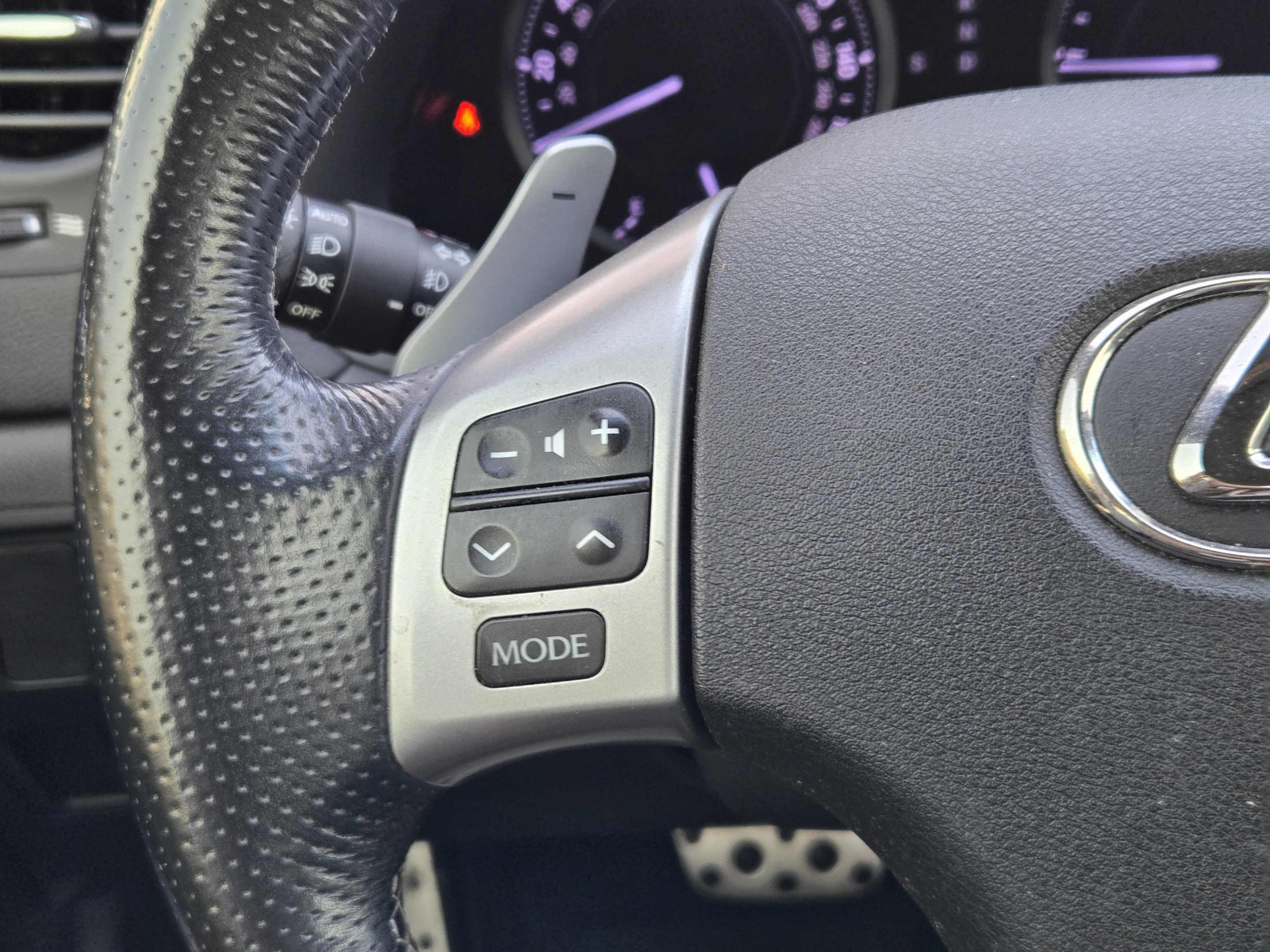 Used 2015 Lexus IS 350C w/ F-Sport Package w/as Tires RWD image 23