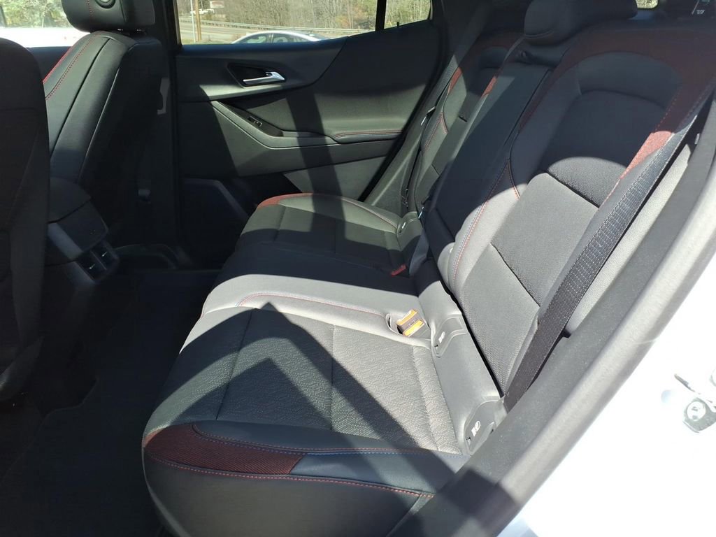 New 2026 Chevrolet Equinox RS FWD image 15
