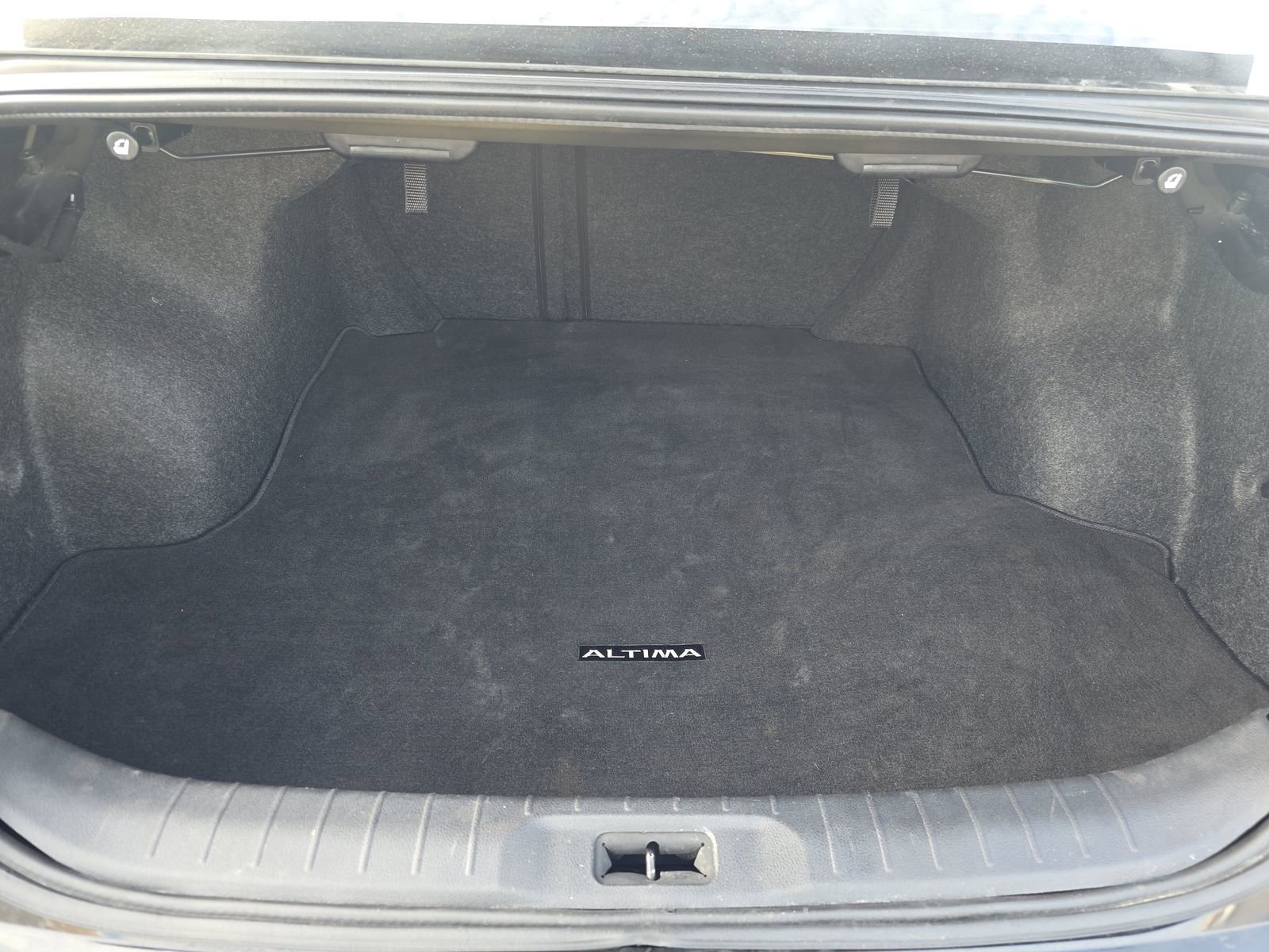 Used 2020 Nissan Altima 2.5 SR image 14