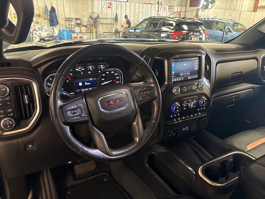 Certified 2021 GMC Sierra 1500 AT4 w/ AT4 Premium Package AWD/4WD image 17