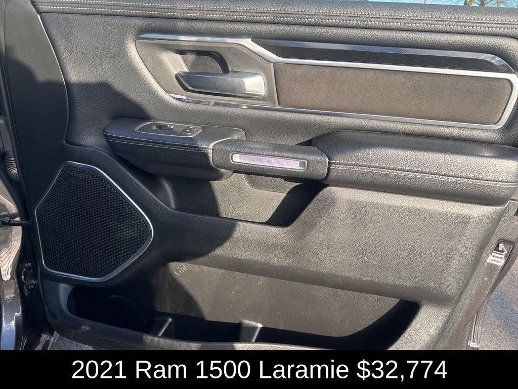 Used 2021 RAM 1500 Laramie w/ Sport Appearance Package image 17