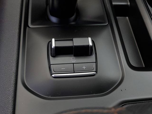 Used 2024 GMC Sierra 1500 AT4 w/ Technology Package AWD/4WD image 33