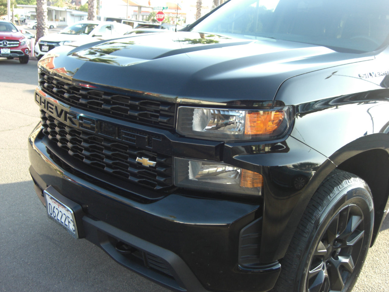 Used 2021 Chevrolet Silverado 1500 Custom image 3