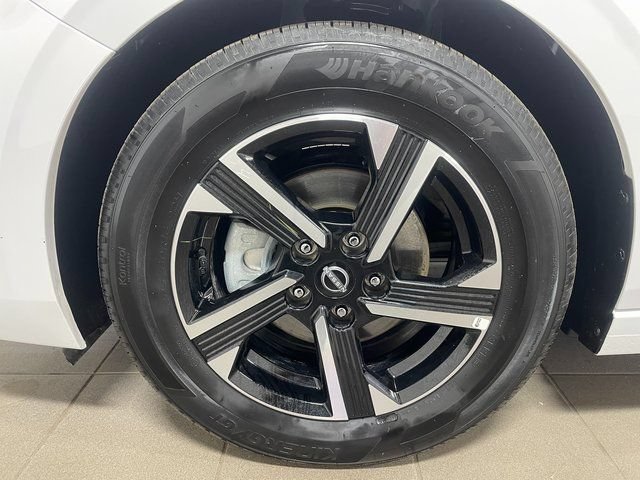 Used 2025 Nissan Sentra SV FWD image 7