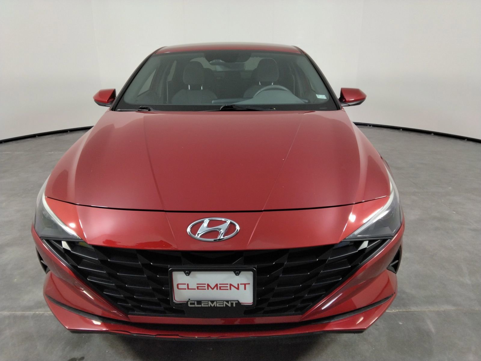 Used 2023 Hyundai Elantra SEL w/ Convenience Package image 2