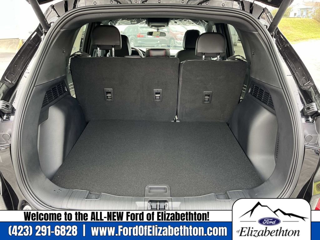 New 2026 Ford Escape ST-Line Select w/ Equipment Group 401A image 18