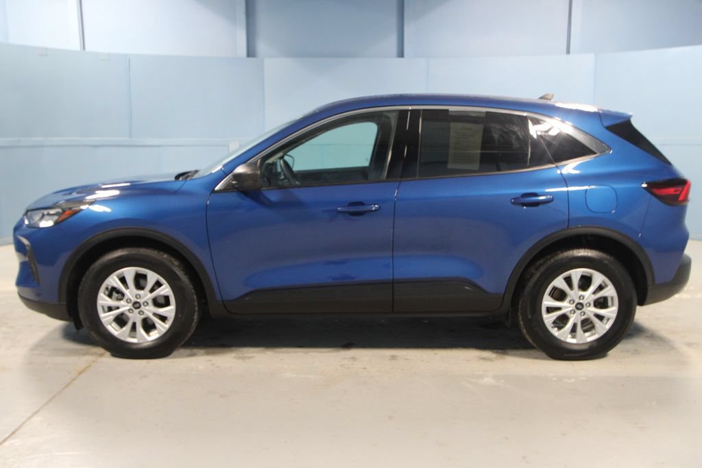 Used 2023 Ford Escape Active AWD/4WD image 25