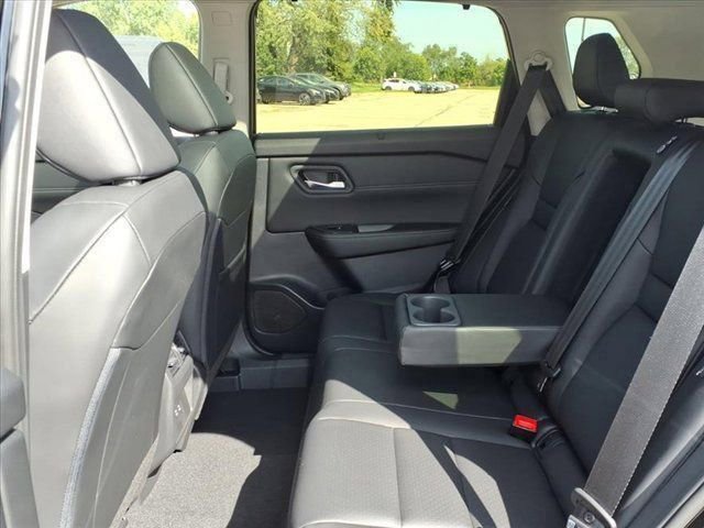 New 2026 Nissan Rogue SV w/ SV Premium Package image 37