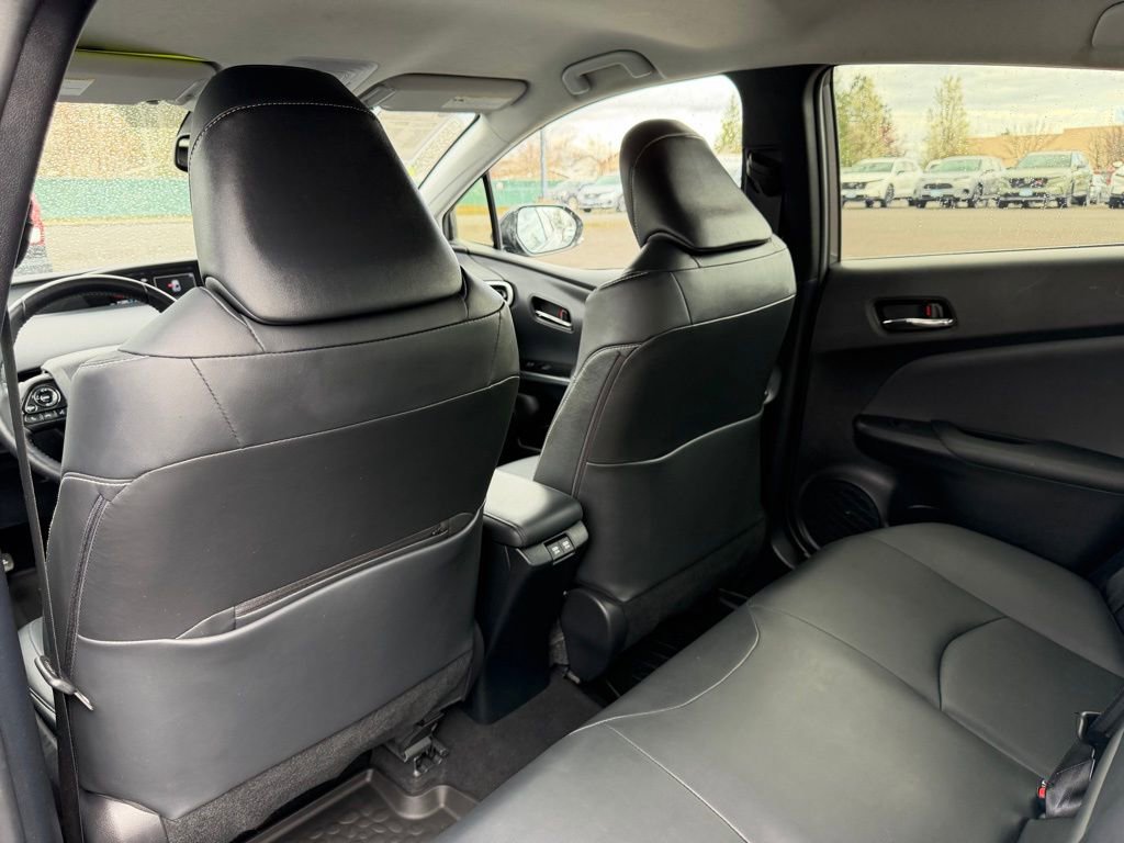 Used 2020 Toyota Prius Prime Limited FWD image 31