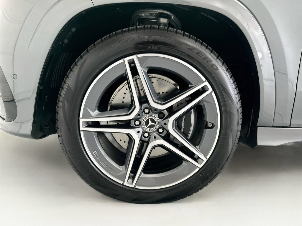 New 2026 Mercedes-Benz GLS 450 4MATIC image 29