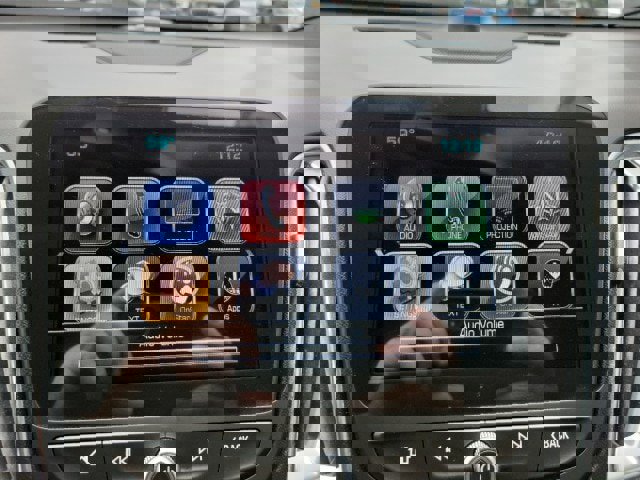 Used 2017 Chevrolet Malibu LT w/ Leather Package image 14