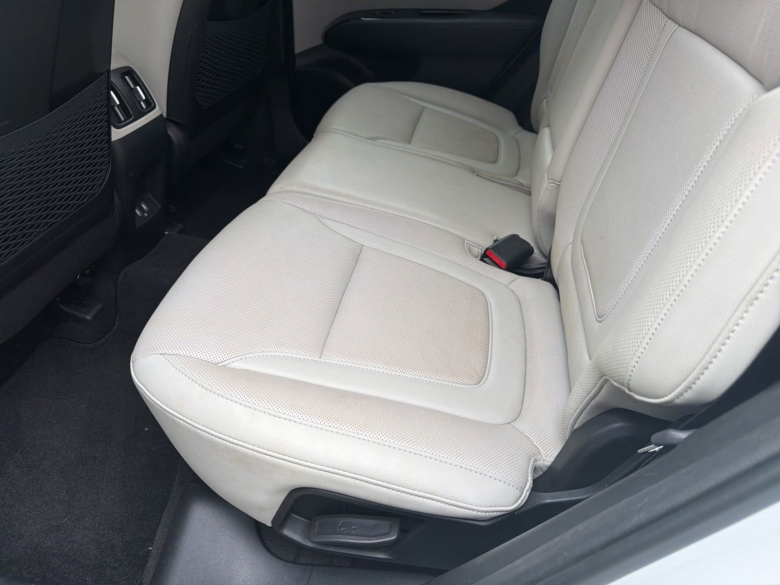 Used 2022 Hyundai Tucson Limited FWD image 15