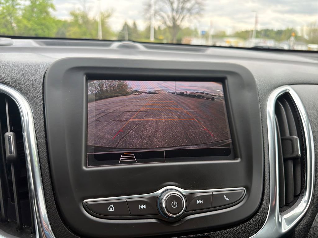 Used 2023 Chevrolet Equinox LT AWD/4WD image 18