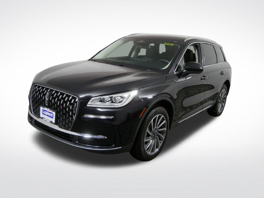 Used 2023 Lincoln Corsair Reserve w/ Towing Package AWD/4WD image 8