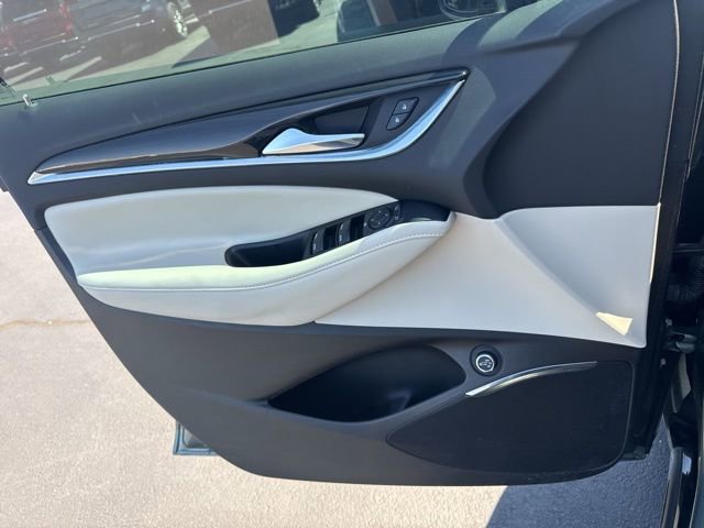 Used 2024 Buick Enclave Essence w/ Experience Buick Package FWD image 18