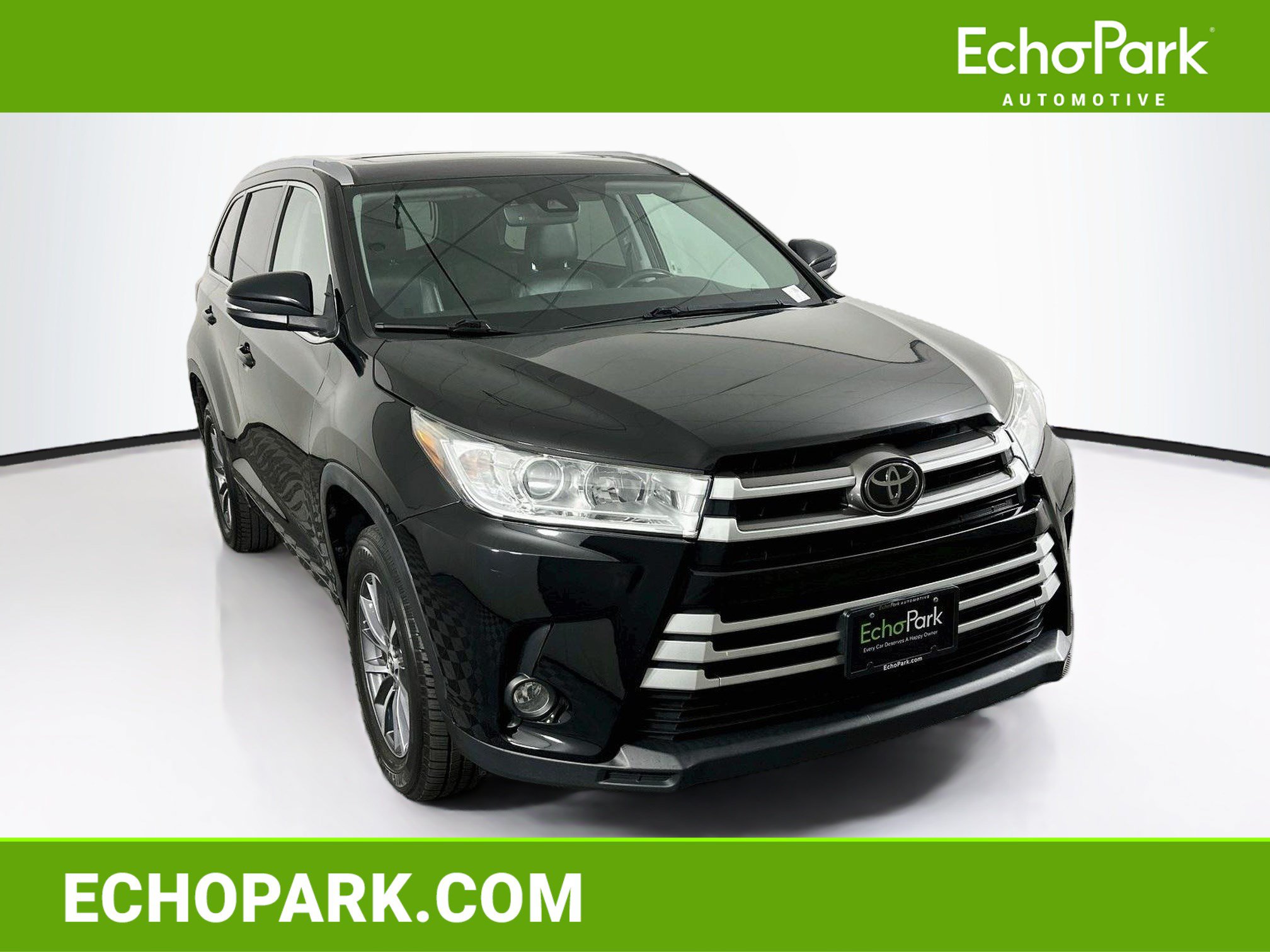 Used 2018 Toyota Highlander XLE FWD image 1