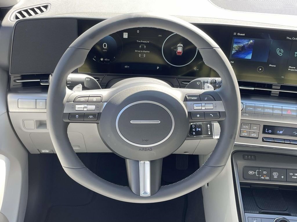 New 2026 Hyundai Kona SEL Premium image 12