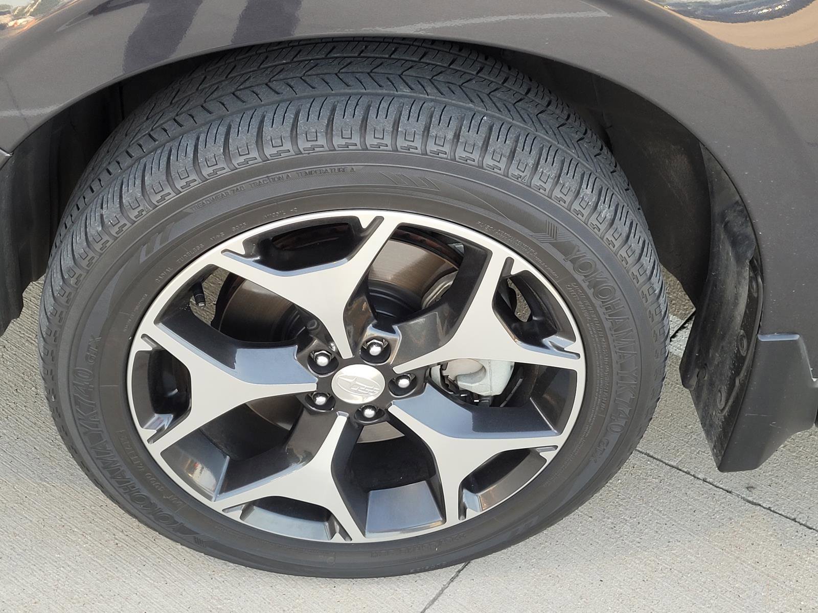 Used 2016 Subaru Forester 2.0XT Touring w/ Eyesight & Navigation System AWD/4WD image 2