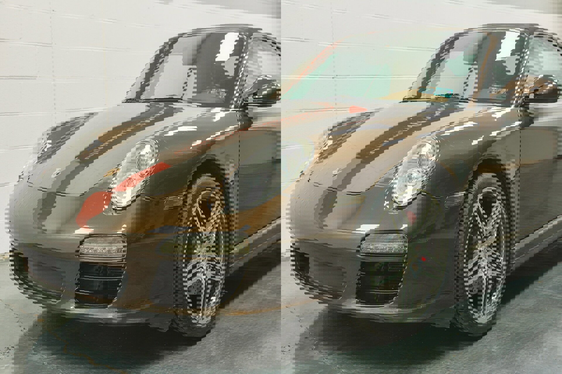 Used 2009 Porsche 911 Carrera 4S image 6