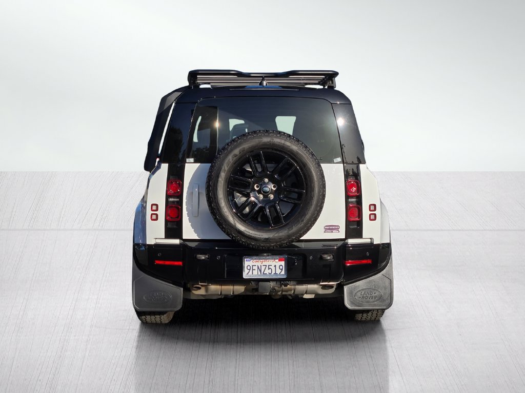 Used 2023 Land Rover Defender 90 X-Dynamic SE AWD/4WD image 5