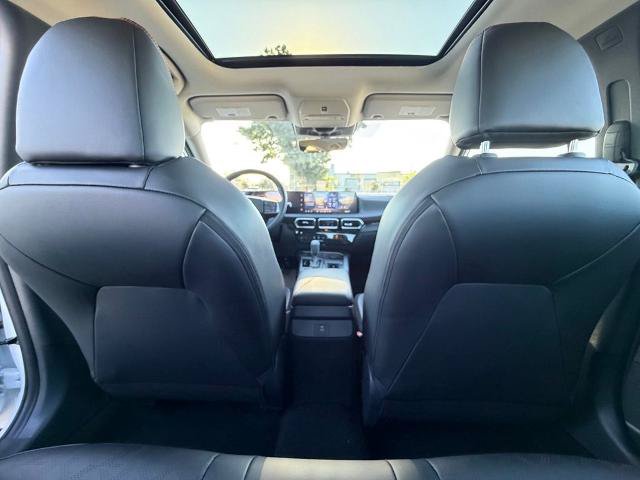 New 2026 Nissan Sentra SR w/ SR Premium Package FWD image 12