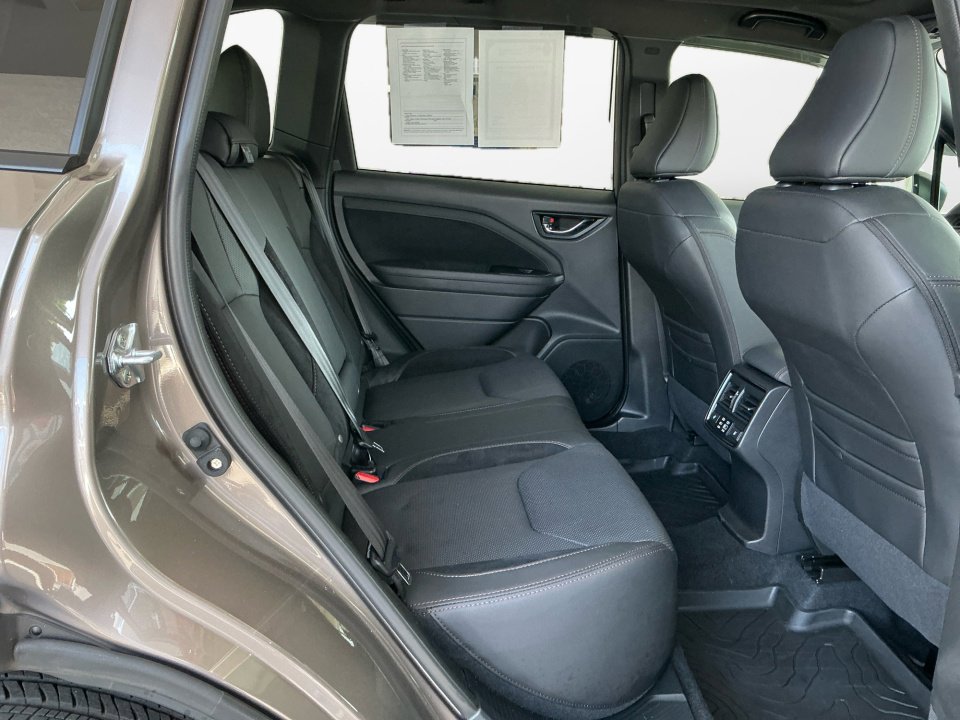 Certified 2025 Subaru Forester Touring w/ Popular Package - Touring AWD/4WD image 15