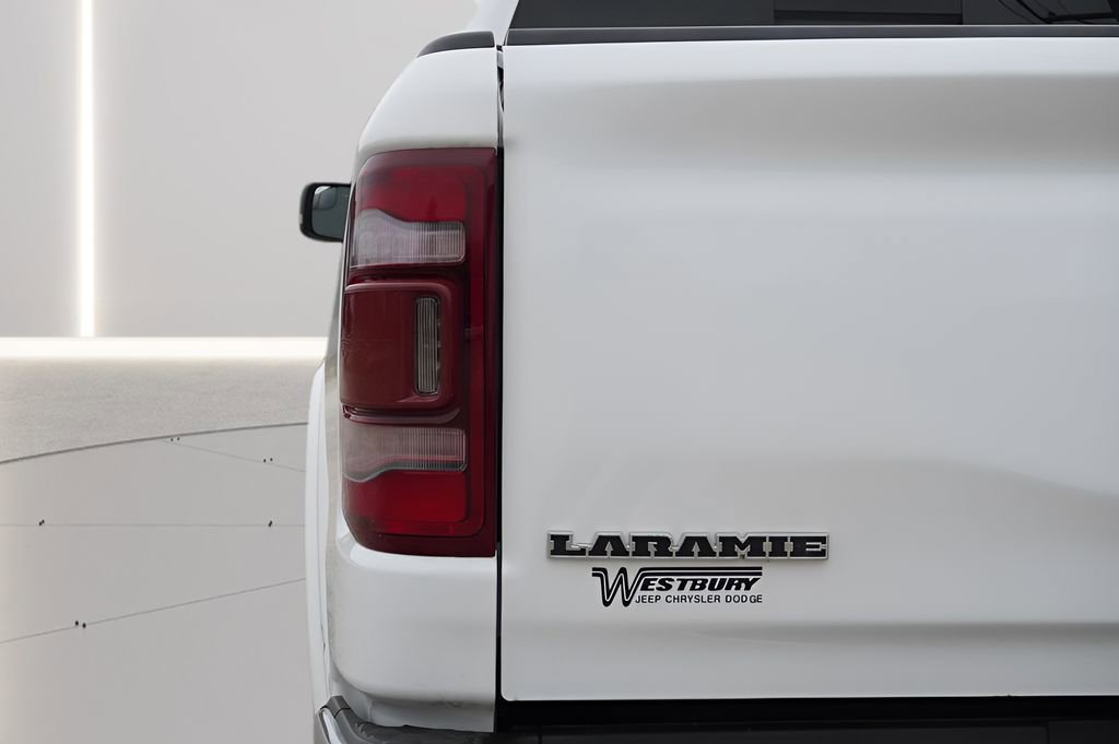Used 2022 RAM 1500 Laramie AWD/4WD image 35