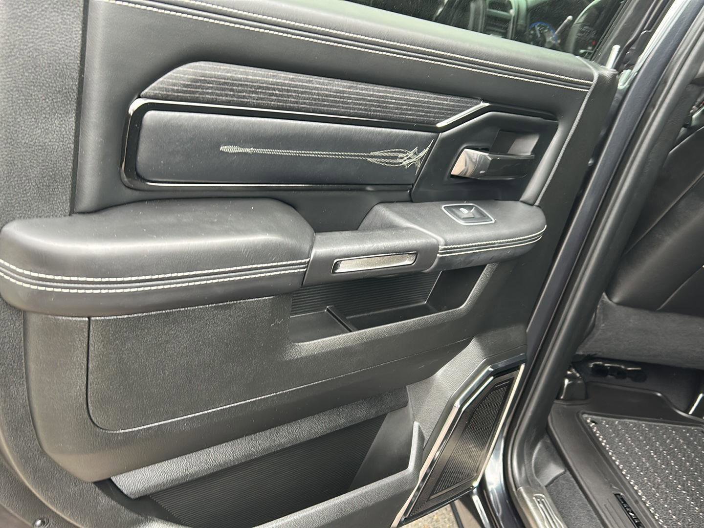 Used 2022 RAM 2500 Limited image 25