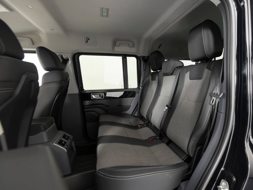 Used 2024 INEOS Grenadier AWD/4WD image 38