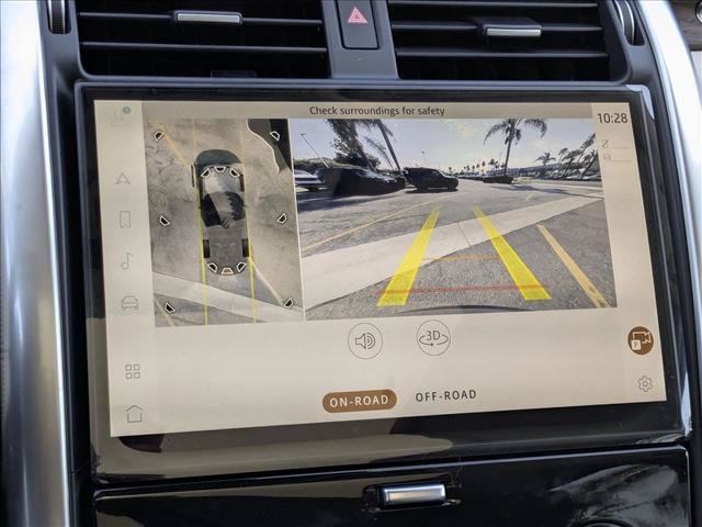 New 2026 Land Rover Discovery Dynamic SE AWD/4WD image 13
