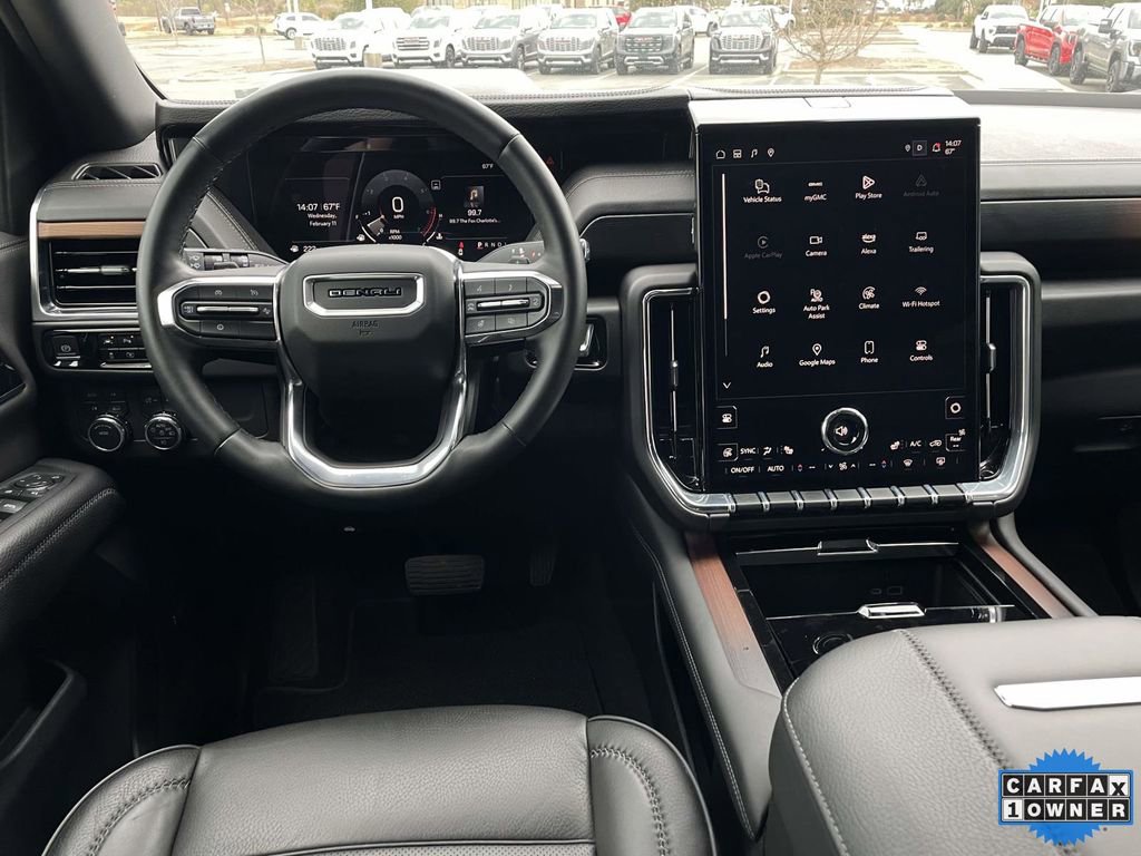 Used 2025 GMC Yukon Denali image 13