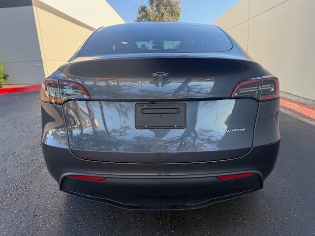 Used 2023 Tesla Model Y Long Range image 9