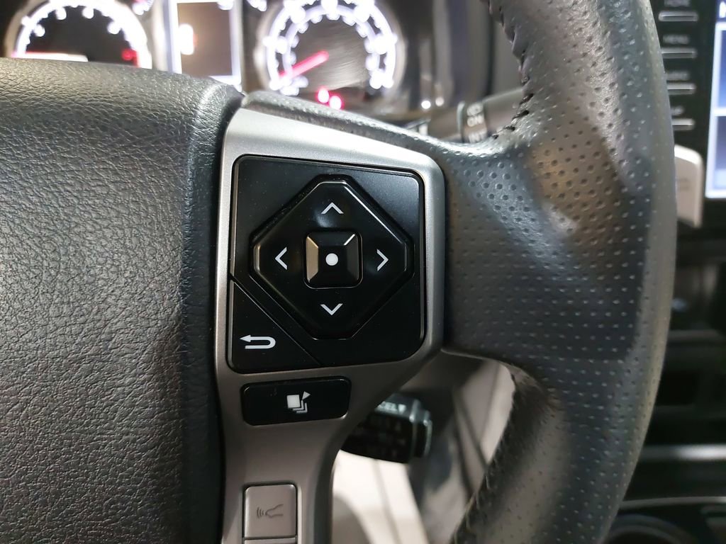 Used 2022 Toyota 4Runner TRD Sport w/ Technology Package RWD image 19